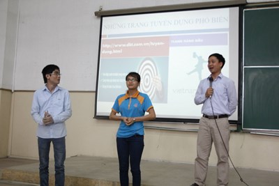 Hội thảo "chia sẻ kỹ năng xin việc và phỏng vấn" tại Đại học Thương Mại - 2014