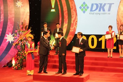 Sapo Web nhận giải Sao Khuê - 2012